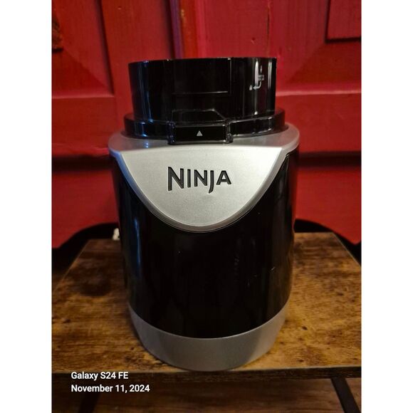 Ninja Kitchen Systems Pulse Motor Base Used Once BL207Q Black EXCELLENT Conditio - Picture 1 of 3
